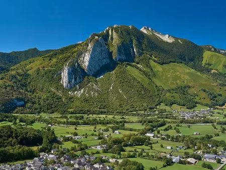 charmant t4 meublé en vallée d'aspe