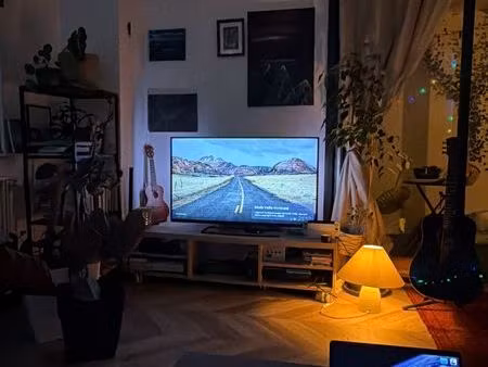 appartement 56m2 cave balcon parking