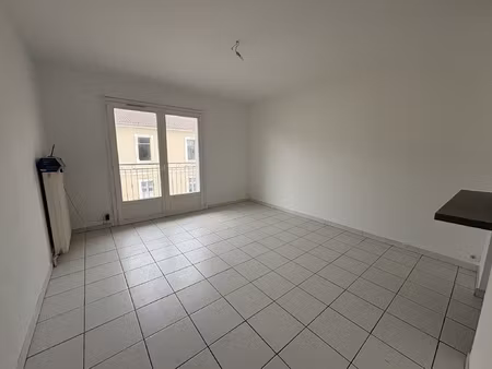 appartement t2 rénové auch