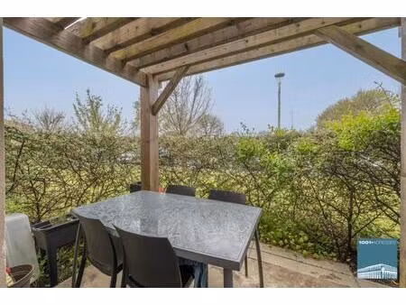 deux pièces en duplex avec terrasse et parking