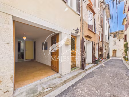 immeuble 190m2 habitables en plein coeur de village a pignan