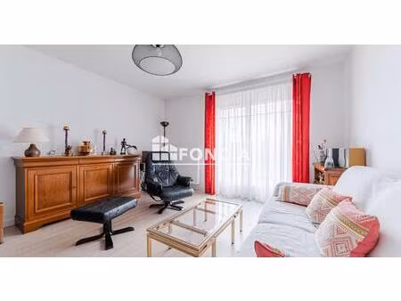 appartement 2 pièces 44m² à vendre 179000€ - saint-cyr-sur-loire 37540