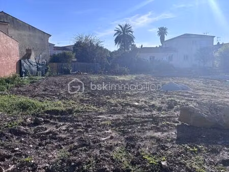 terrain de 589 m² à agde