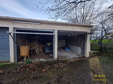 lot de 4 box au parc du petit bourg