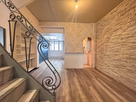 coeur du quartier saint-roch amienoise avec trois chambre et