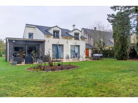 maison de prestige à vendre à les alluets-le-roi - 625 000 €