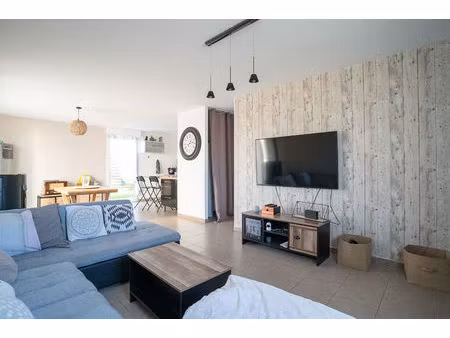 monnaie centre bourg  maison 4 pièces 80 m2 de plain pied