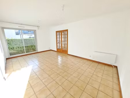 location maison à nantes (44000) : à louer / 88m² nantes