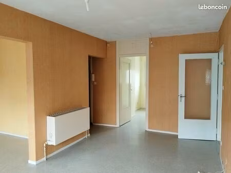 toul - ville haute t3 60 m²