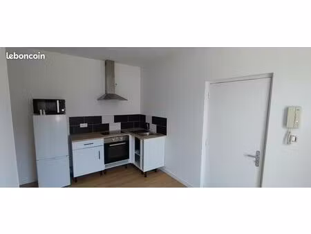 t2 meublé centre de delle