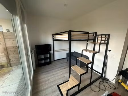 studio neuf avec jardinet