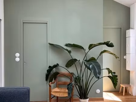 location meublée petite maison individuelle de plain-pied (2 chambres) + vastes extérieurs