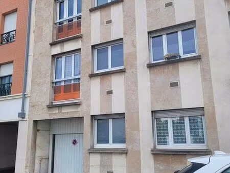 parking à 3mn à pied gare sartrouville