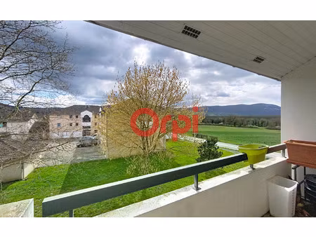 location appartement  52.3 m² t-2 à valleiry  1 250 €