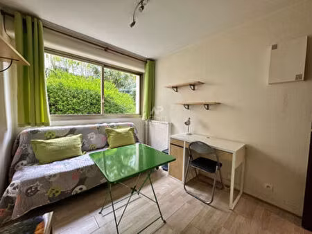 chambre meublée à louer- saint germain en laye