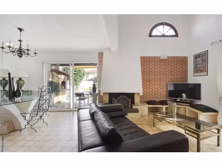 maison aucamville 128 m² t-6 à vendre  329 500 €