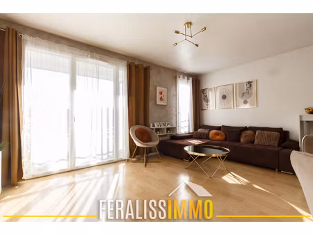 superbe appartement f4 proche des écoles et des commodités