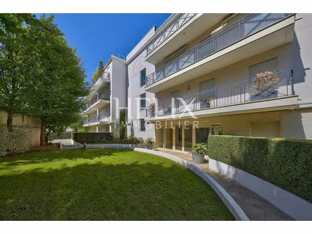 appartement le vésinet 3 pièces 84 m2 avec balcon et terrasse