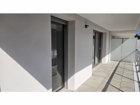 b105 / type 3 de 74 70 m2 / 1er étage