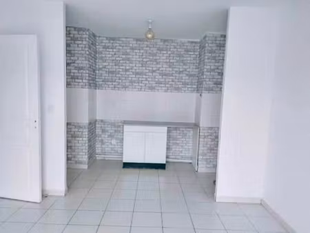 appartement t2 de 37 64 m2 (loi carrez)