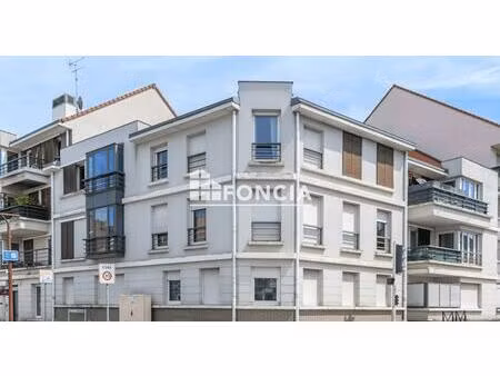 villeparisis- proche commerces et mairie - 3 pièces avec terrasse