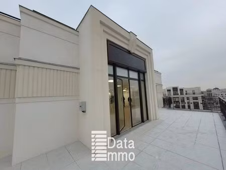 location bureaux 193 m²