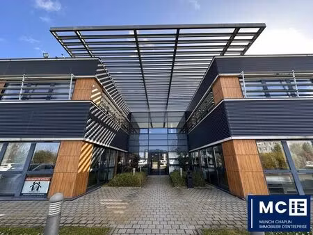 location bureaux 120 m² à 790 m²