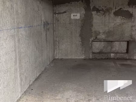 garage parking à vendre orléans