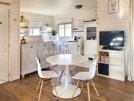 chalet typique (110 m2) à la plage des chalets vue mer