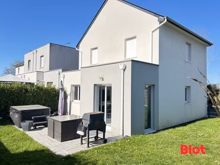 exclusivité blot immobilier - maison à vendre à la bouexiere – 3 chambres -jardin - garage