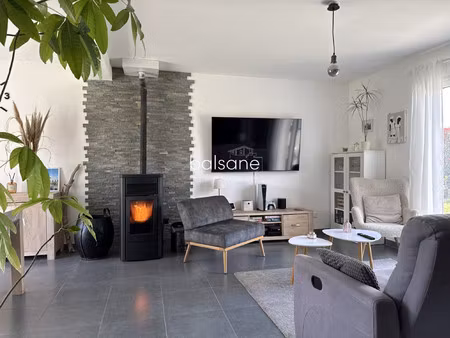 maison contemporaine de 144 m² (2014) – terrain de 1024 m²