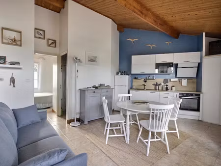 vente maison 2 pièces 31 m² à loix (17111)  294 000 €