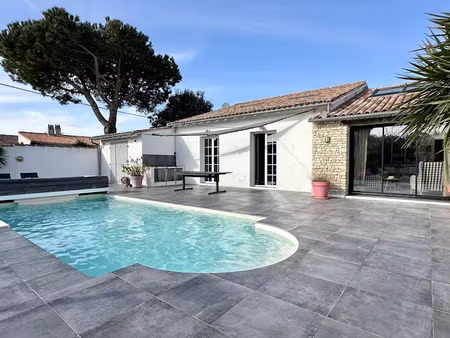 vente maison 7 pièces 178 m² à loix (17111)  1 191 300 €