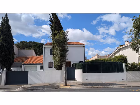 maison 3 faces t8 + piscine - perpignan quartier kennedy