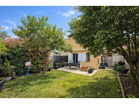 maison familiale avec jardin 3 chambres garage