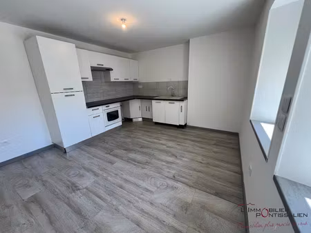 location appartement 3 pièces 73.38 m² à pontarlier (25300)  1 180 €