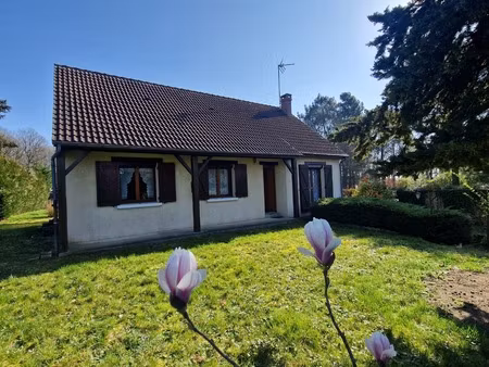 vente 3ch sous sol très grand terrain au calme