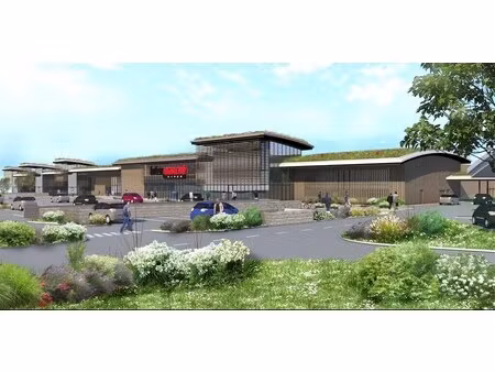 location commerce 243 m²