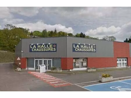 location commerce 458 m²