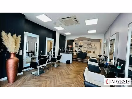location commerce le bouscat 33110 44m²