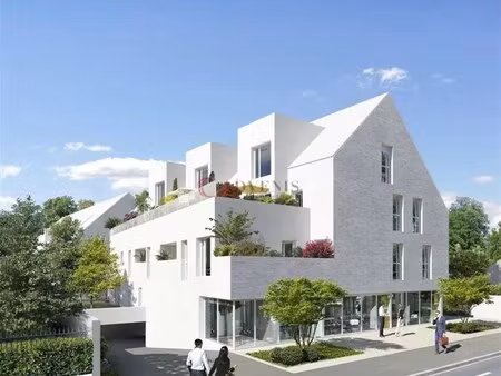 location commerce 207 m²