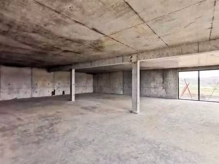 location commerce uzel 22460 100m² à 300m²