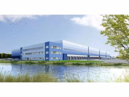 location entrepôt 75?473 m²