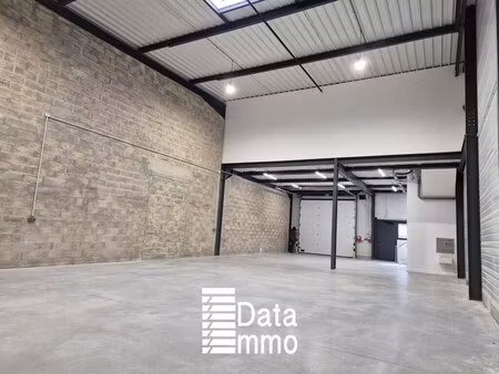location entrepôt lieusaint 77127 260m² à 1560m²