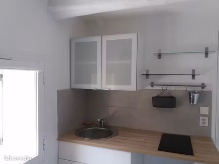 ? t2 / t1 bis rénové – centre trets – lumineux & au calme