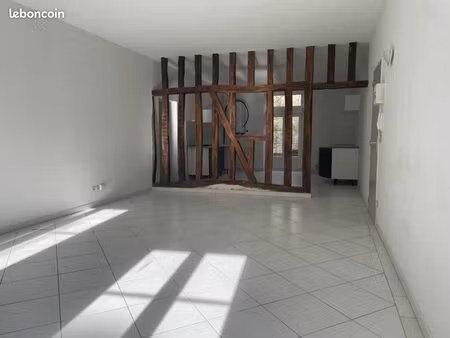 appartement 2 pièces 73 m²