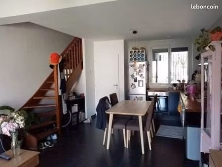 charmante maison 2 chambres jardin garage lomme (lille) lambersart proche du métro lomme l