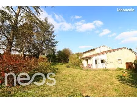 maison 8 pièces 180 m²