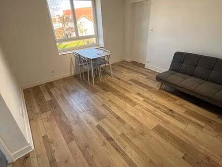 location 44m2 meublé