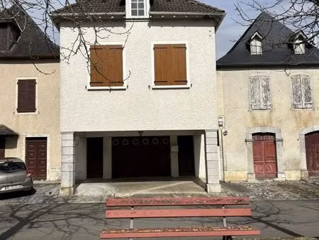 maison 4 pièces 151 m²